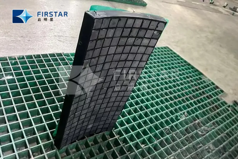 Vulcanized rubber Ceramic Wear liner